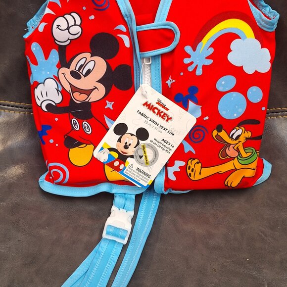Swim Safe Mickey and Friends - Picture 2 of 4